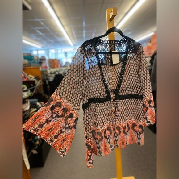 Miss Me Ladies Lg Black & Red Sheer Cardigan - Picture 1 of 3